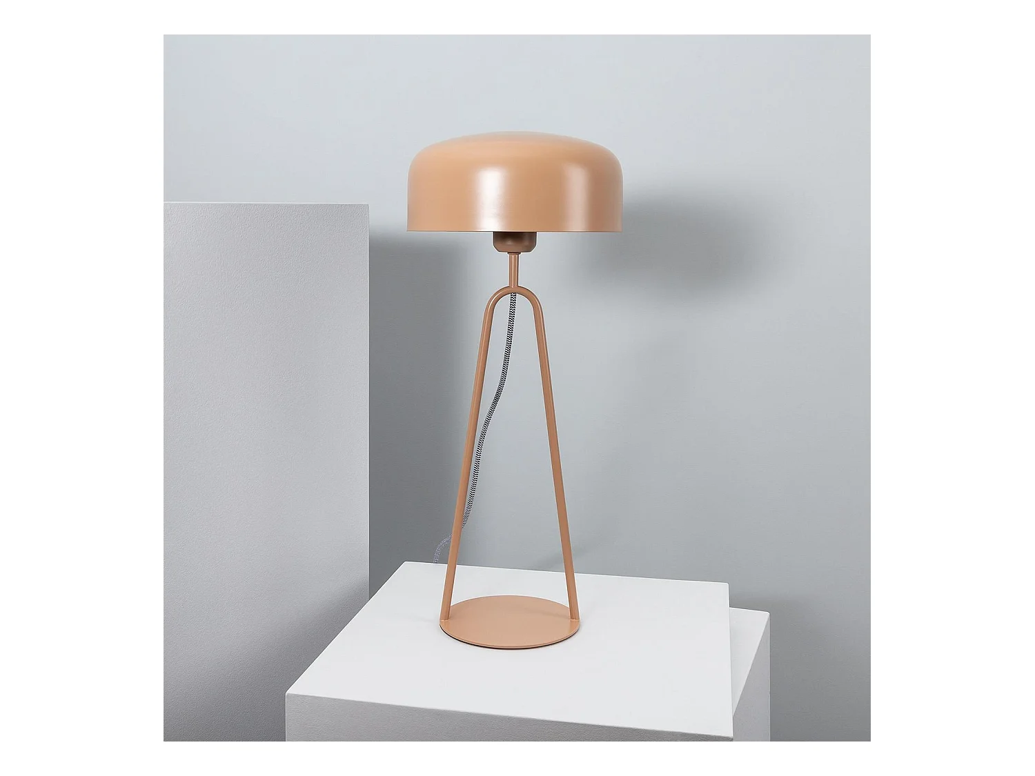 Lámpara de Mesa Metal Luca Beige