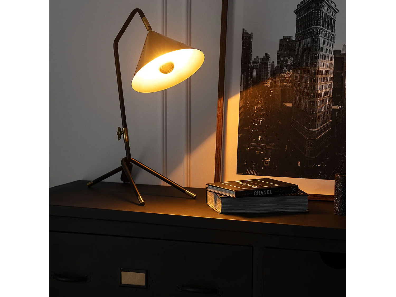 Lámpara de Mesa Metal Pericles Negro