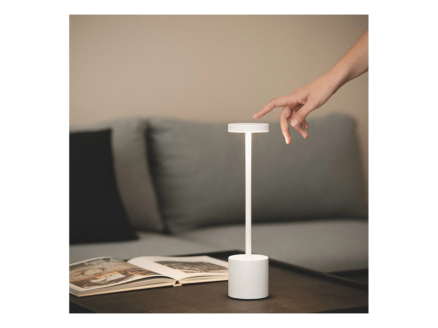 Lampada da Tavolo LED 2W Portatile con Batteria USB Ricaricabile Zimba Bianco