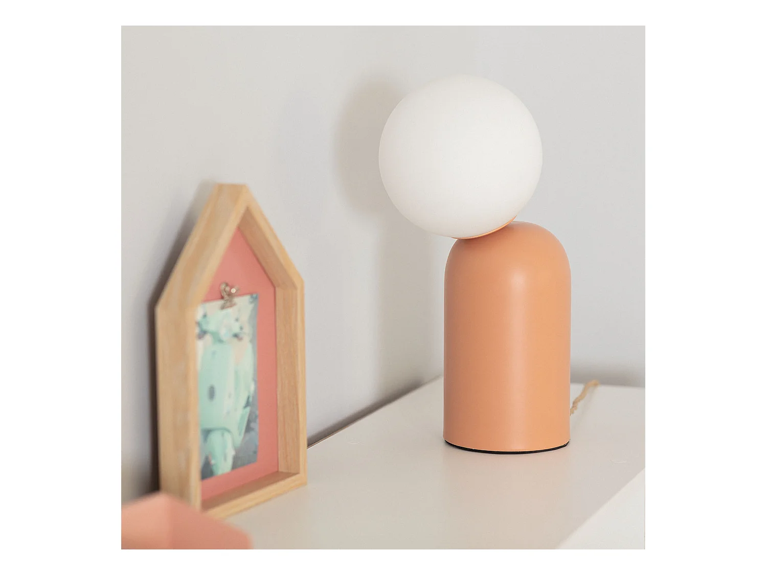 Lampe à Poser Métal Society Saumon mat