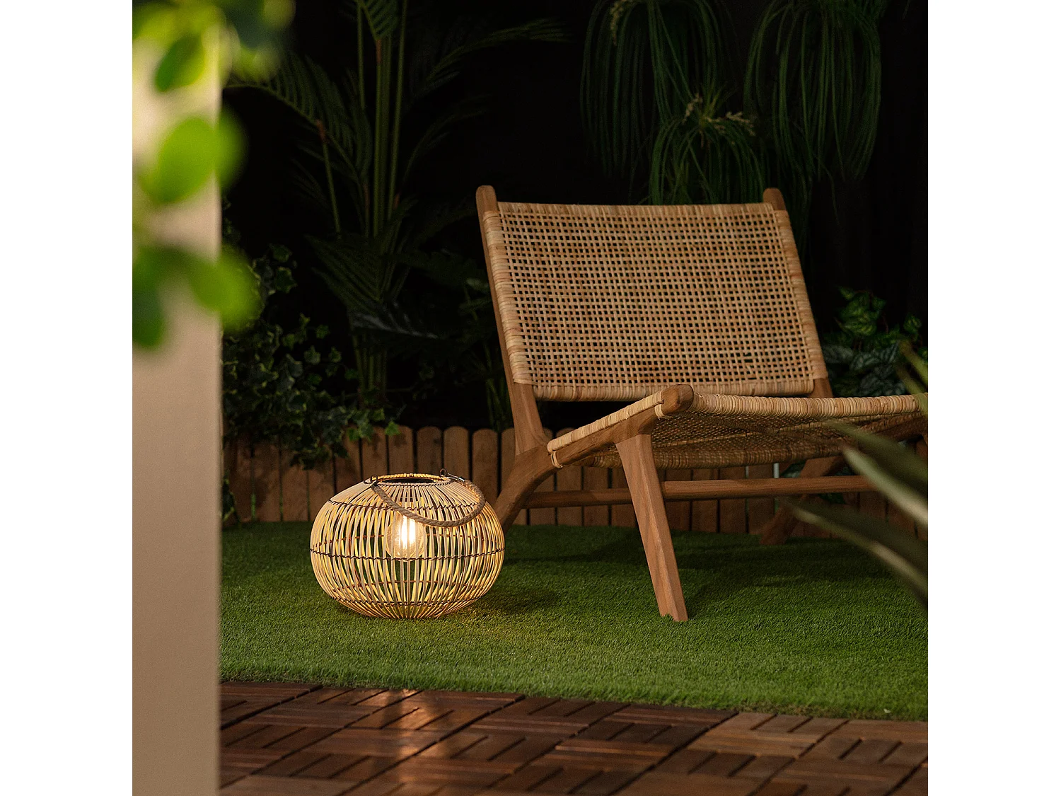 Lampe à Poser LED Extérieure Solaire Rotin Sirpur Naturel