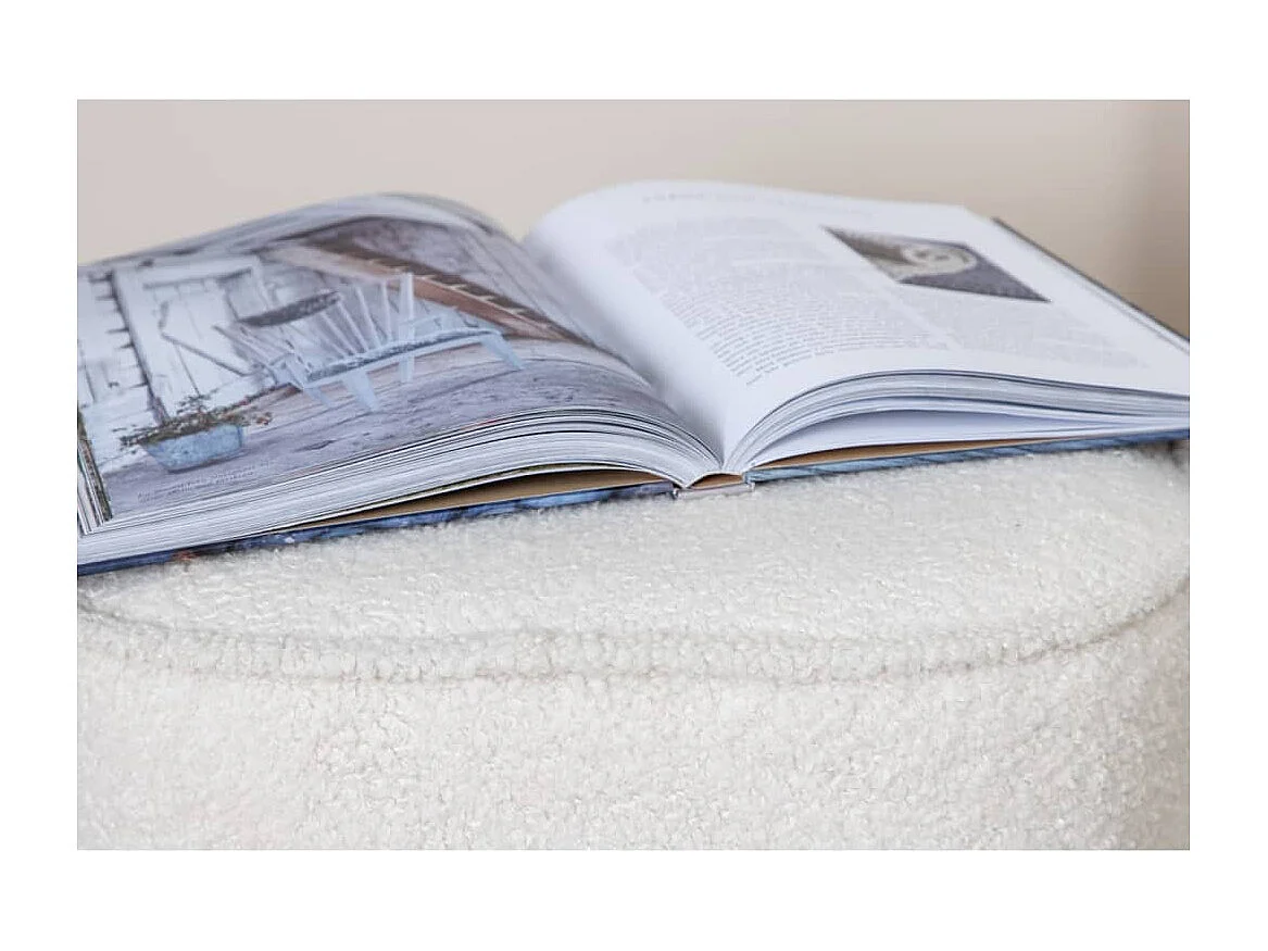 Piff poef, hocker Ø44cm teddystof wit.