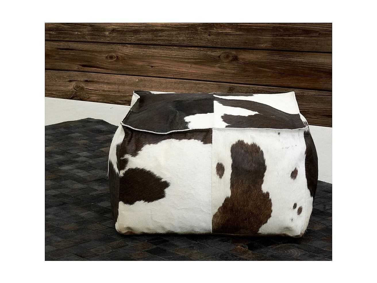 Pouf carré en peau de vache véritable