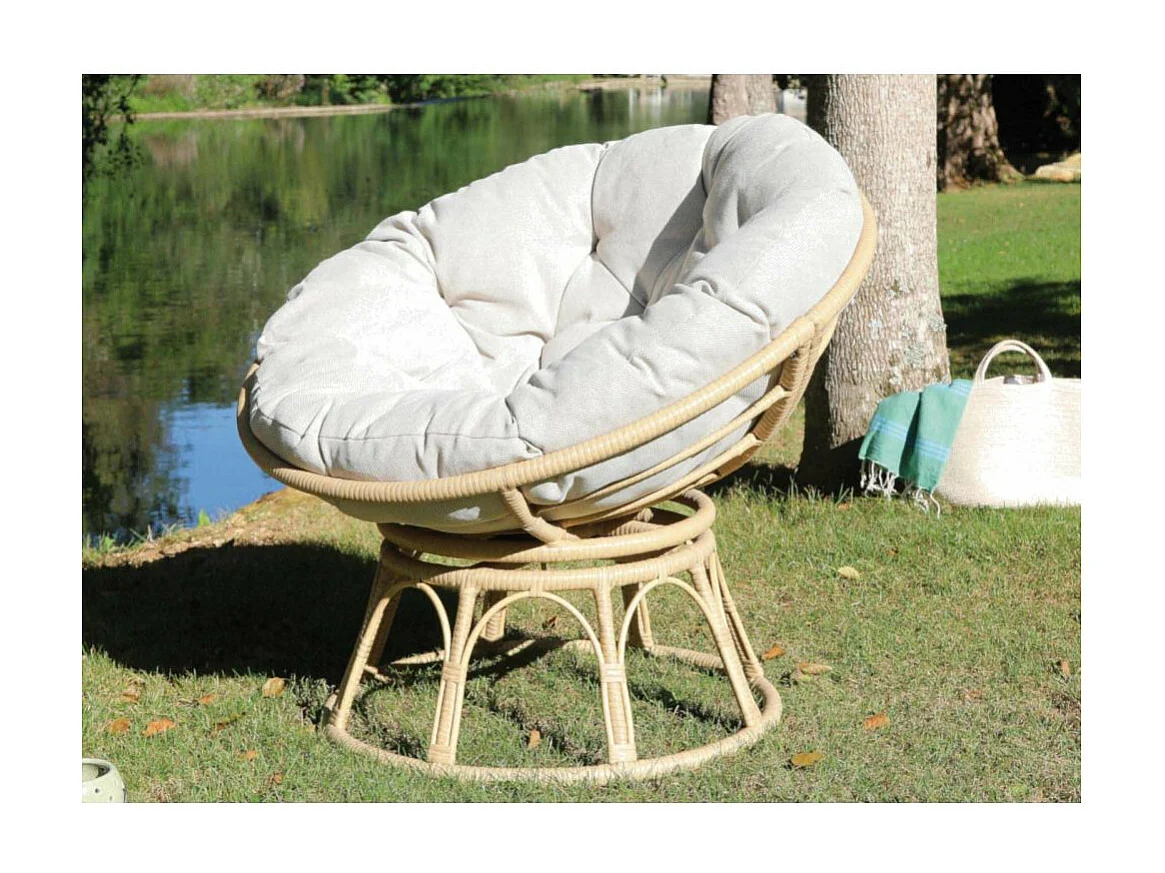 Fauteuil pivotant en résine Love