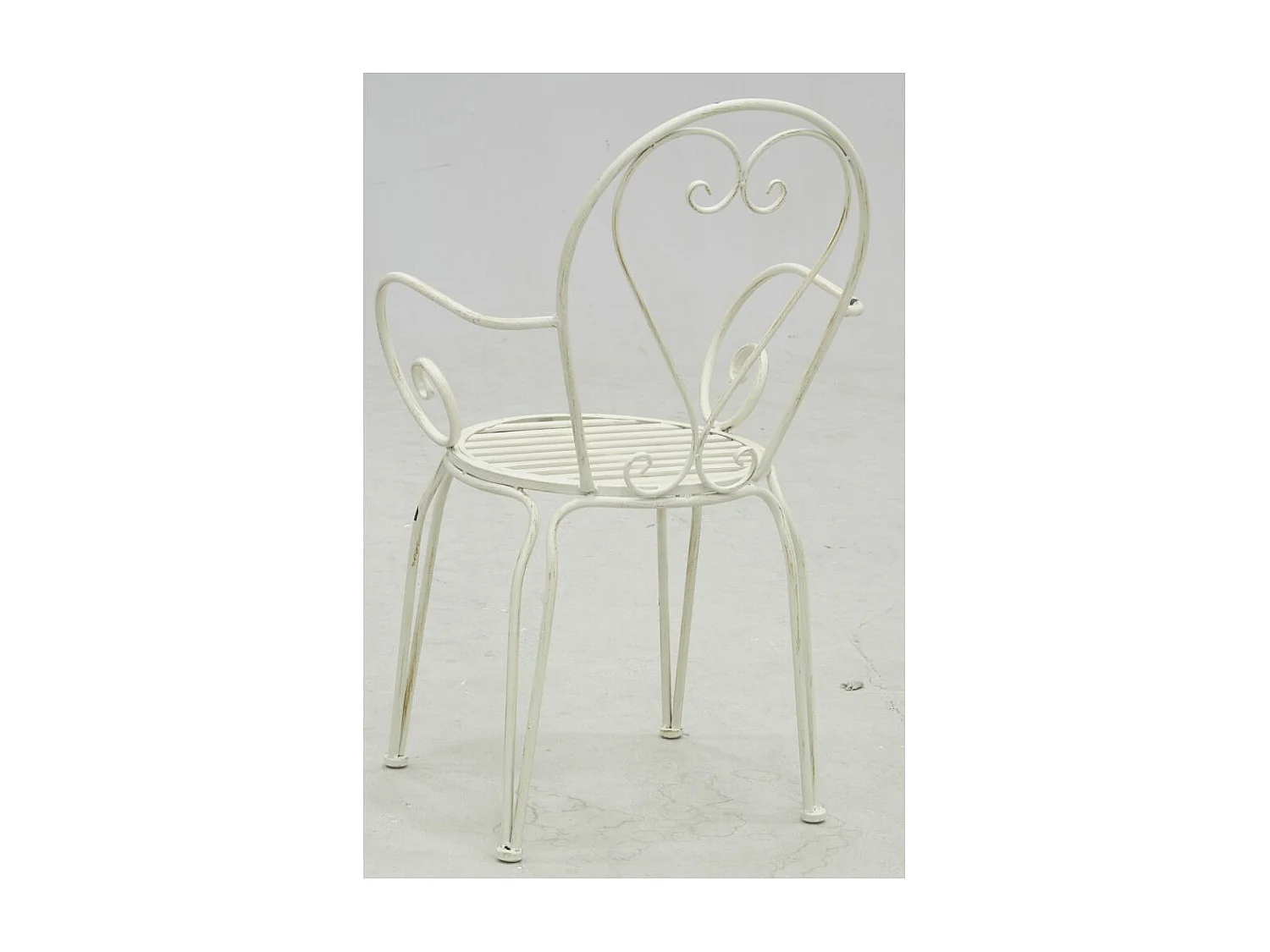 Fauteuil en métal vieilli