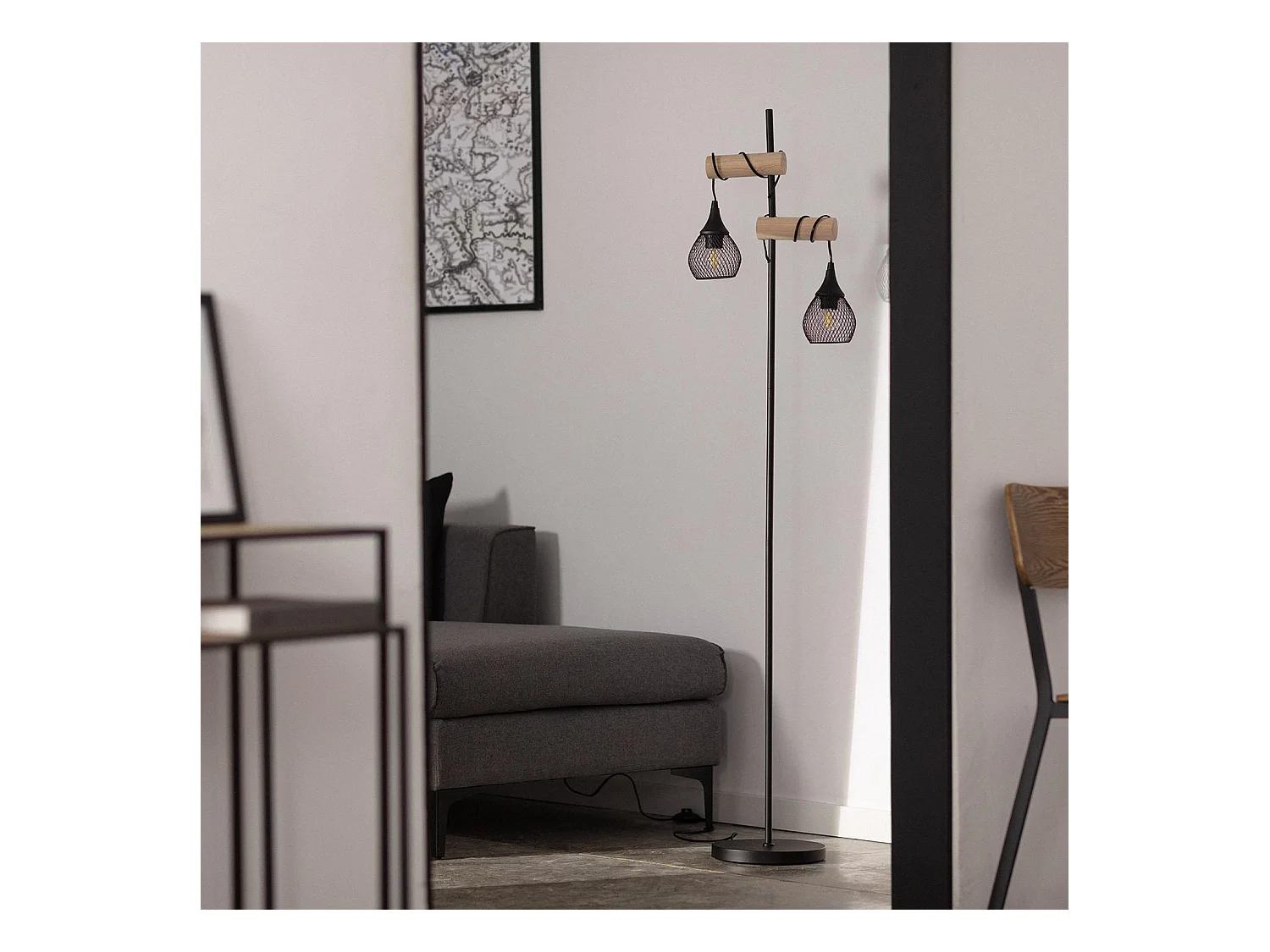 Lámpara de Pie Monah Negro