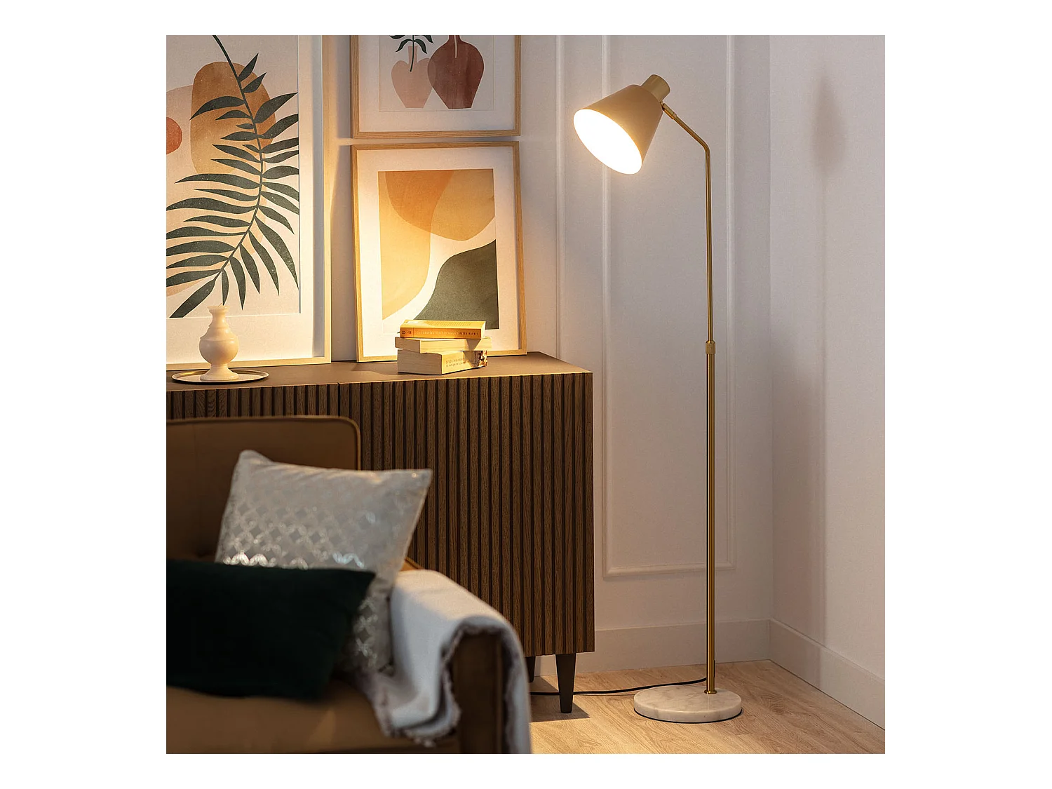 Lámpara de Pie Aluminio y Mármol Vinci Dorado