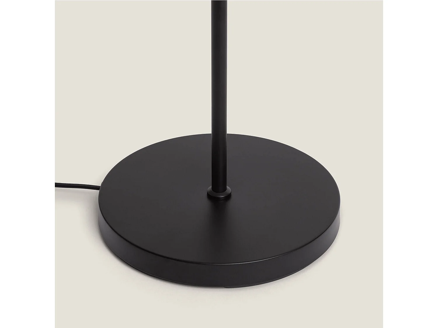 Lampada da Terra Monah Wi-Fi con Regolatore Nero