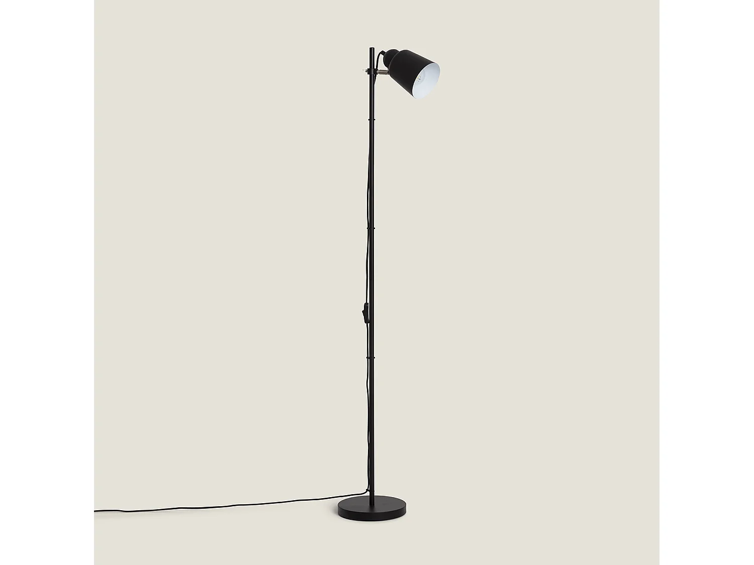 Lampada da Terra in Metallo Ulux Nero