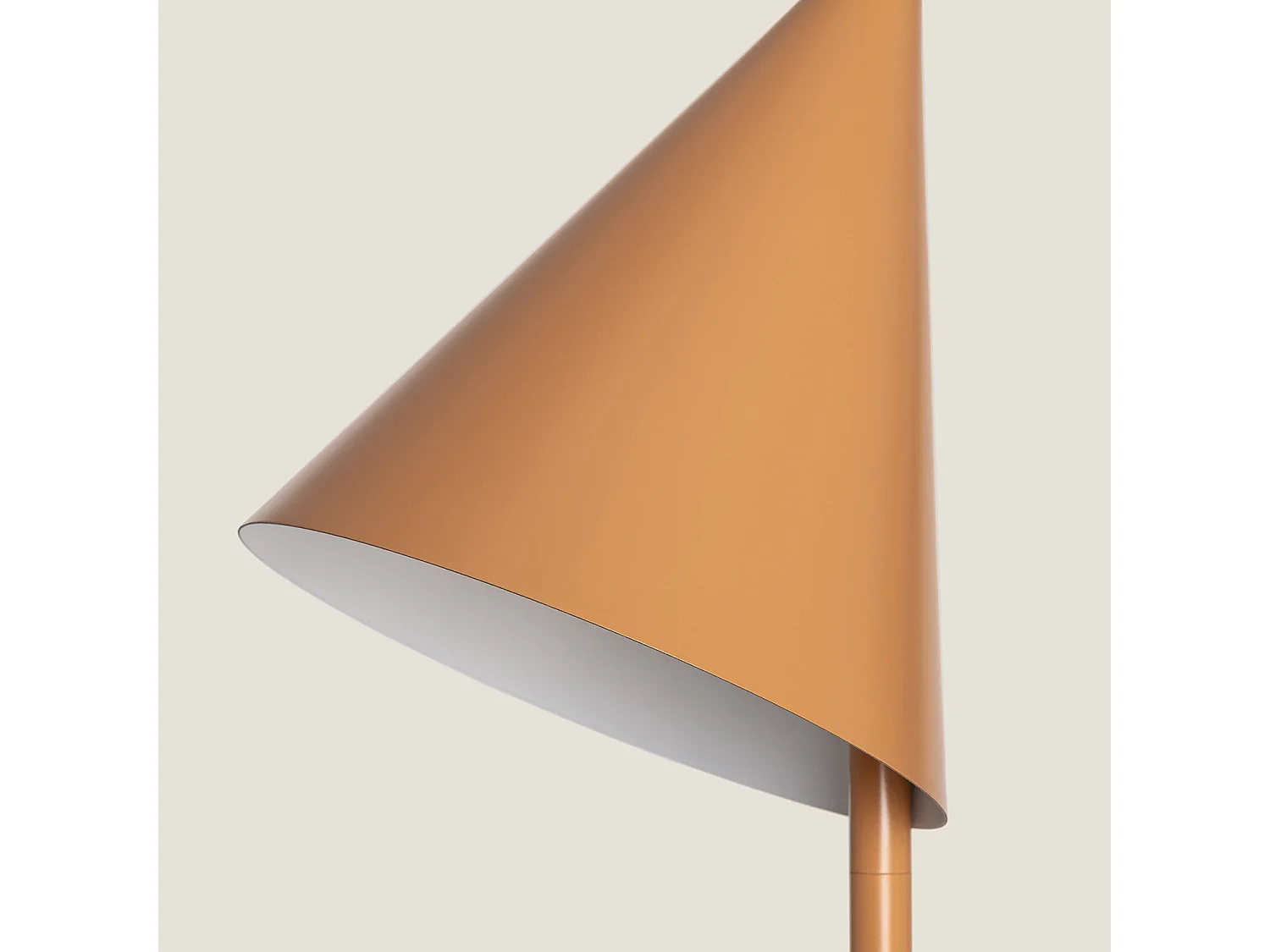 Lampadaire Métal Whirlwind Camel