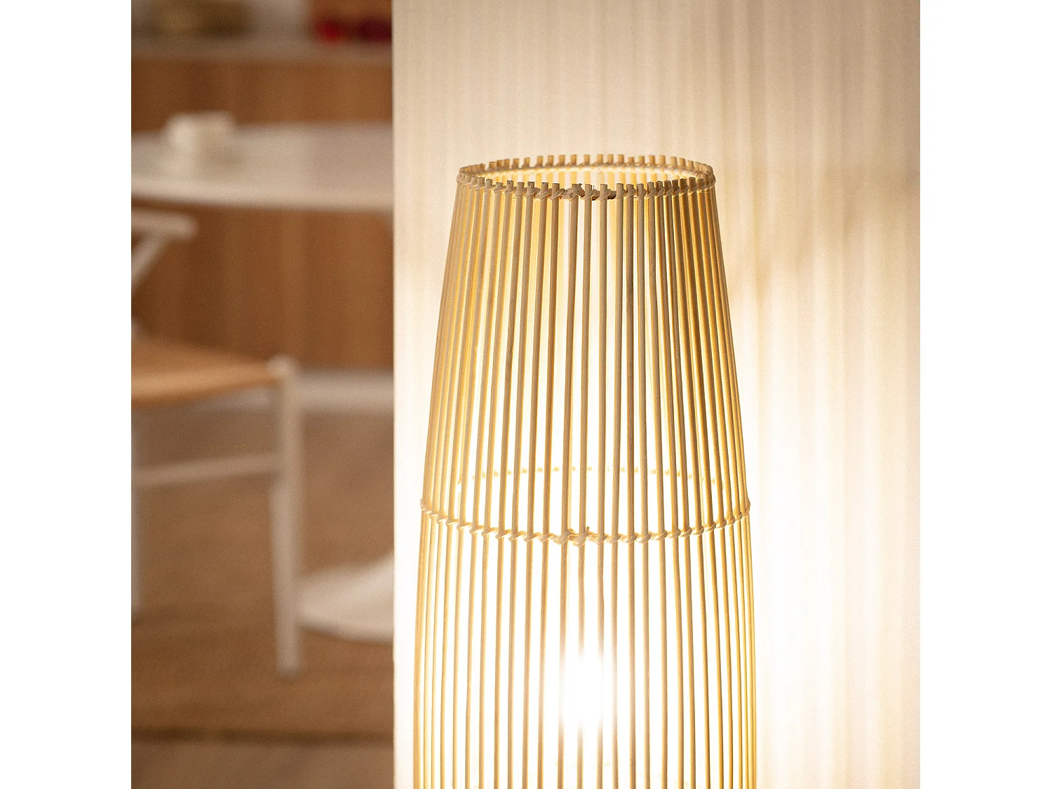 Lampadaire Bambou Komu Naturel
