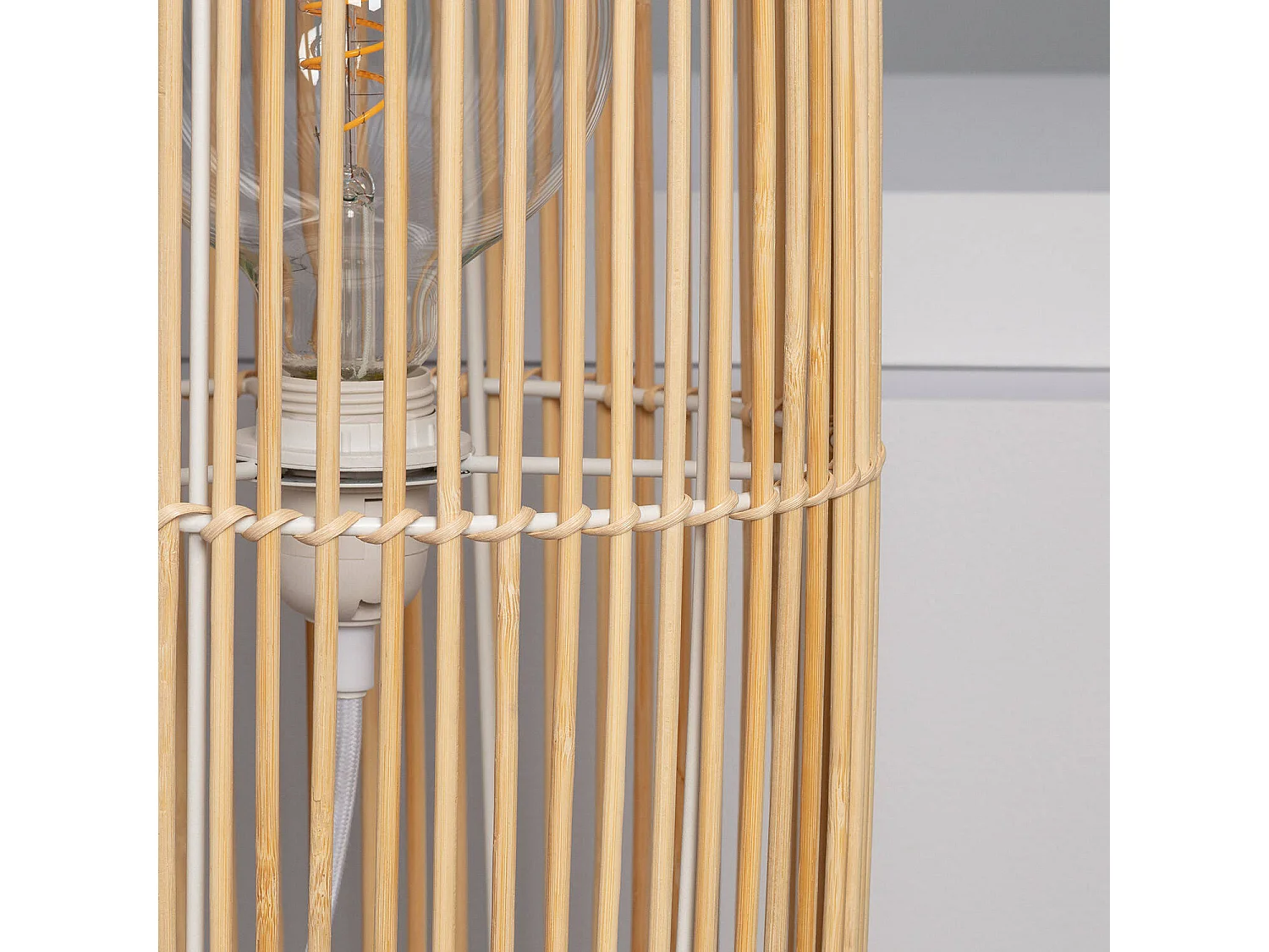 Lampadaire Bambou Komu Naturel