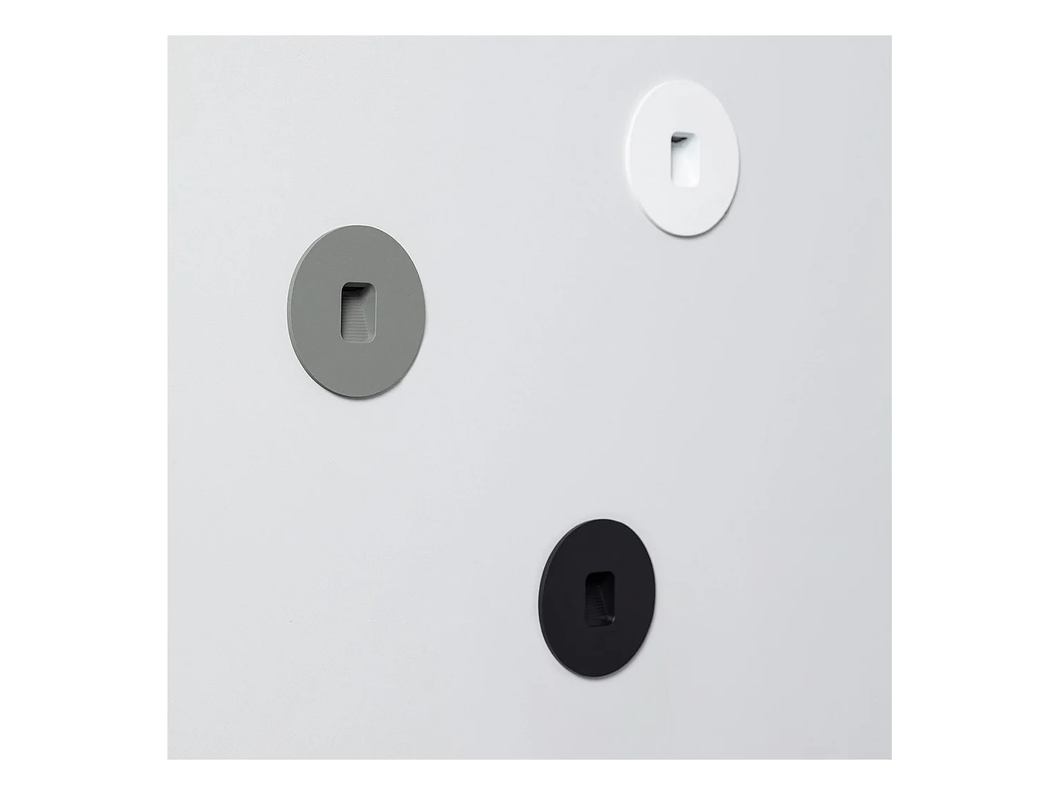 Balise LED Extérieure 2W Encastrable au Mur Ronde Olite Noire 4000K Blanc neutre