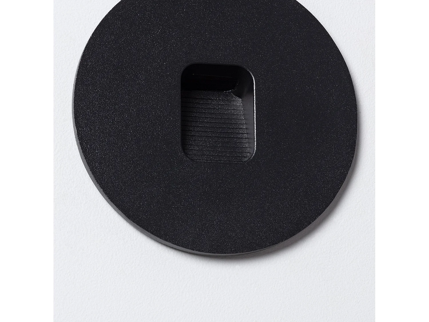 Balise LED Extérieure 2W Encastrable au Mur Ronde Olite Noire 4000K Blanc neutre