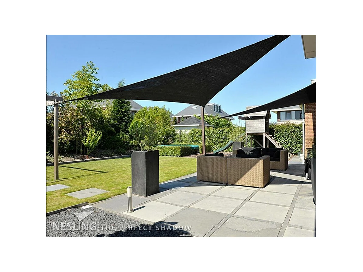 Voile d'ombrage triangulaire Coolfit noir 5 x 5 x 5 m