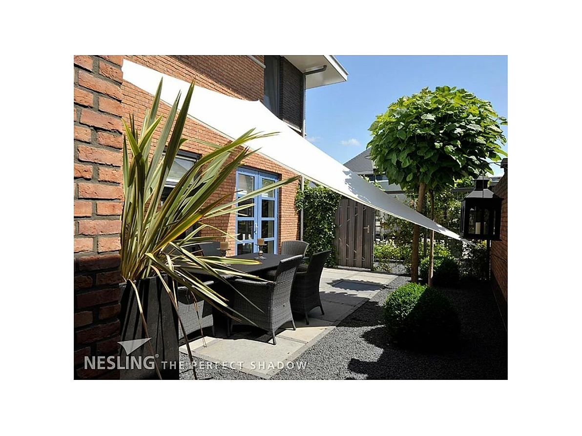 Voile d'ombrage triangulaire Coolfit crème porcelaine 4 x 4 x 5,7 m