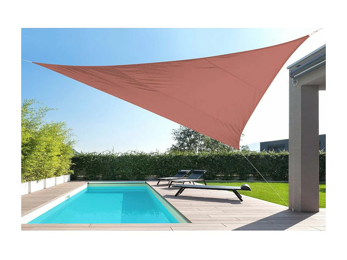 Toile d'ombrage triangulaire 5 mètres