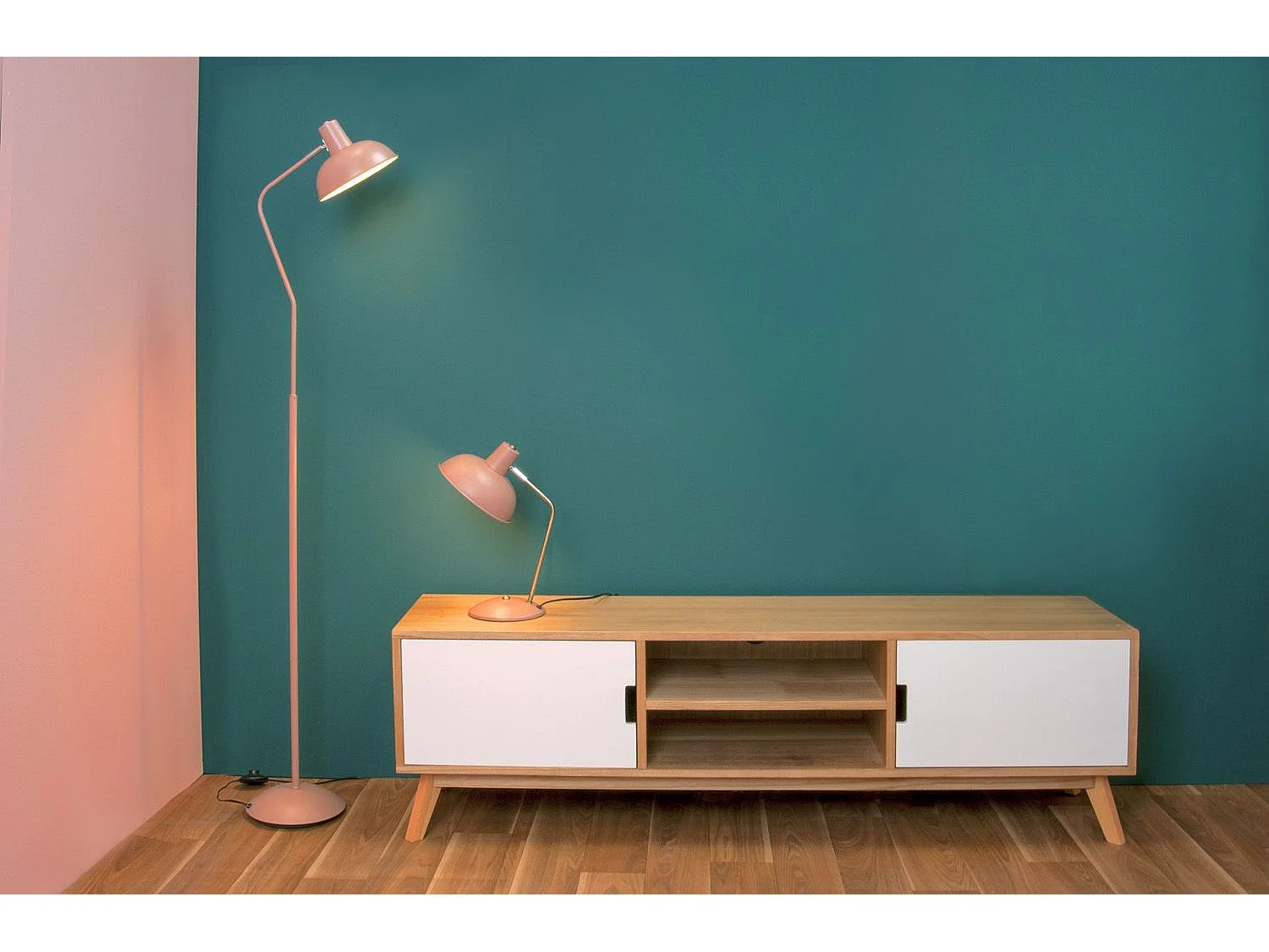 Leitmotiv - Tafellamp Hood - Zwart