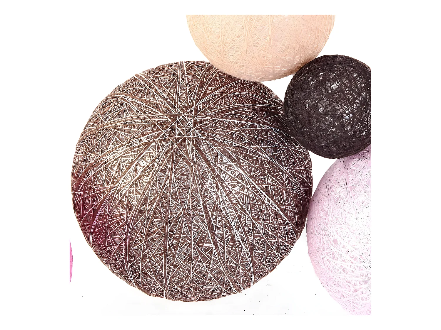 Guirlande Boules 10 Led "Multi Taille" 192cm Fushia