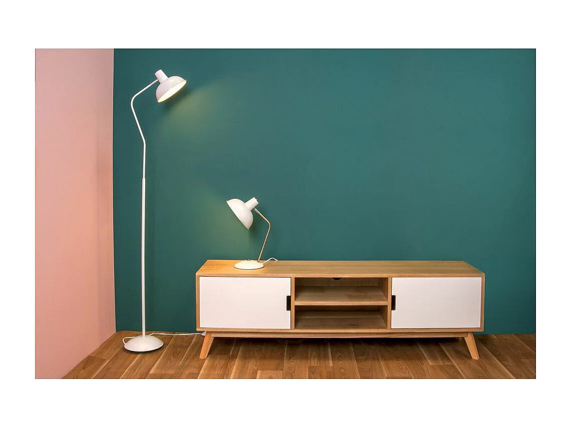 Stehlampe aus Metall "Hood"