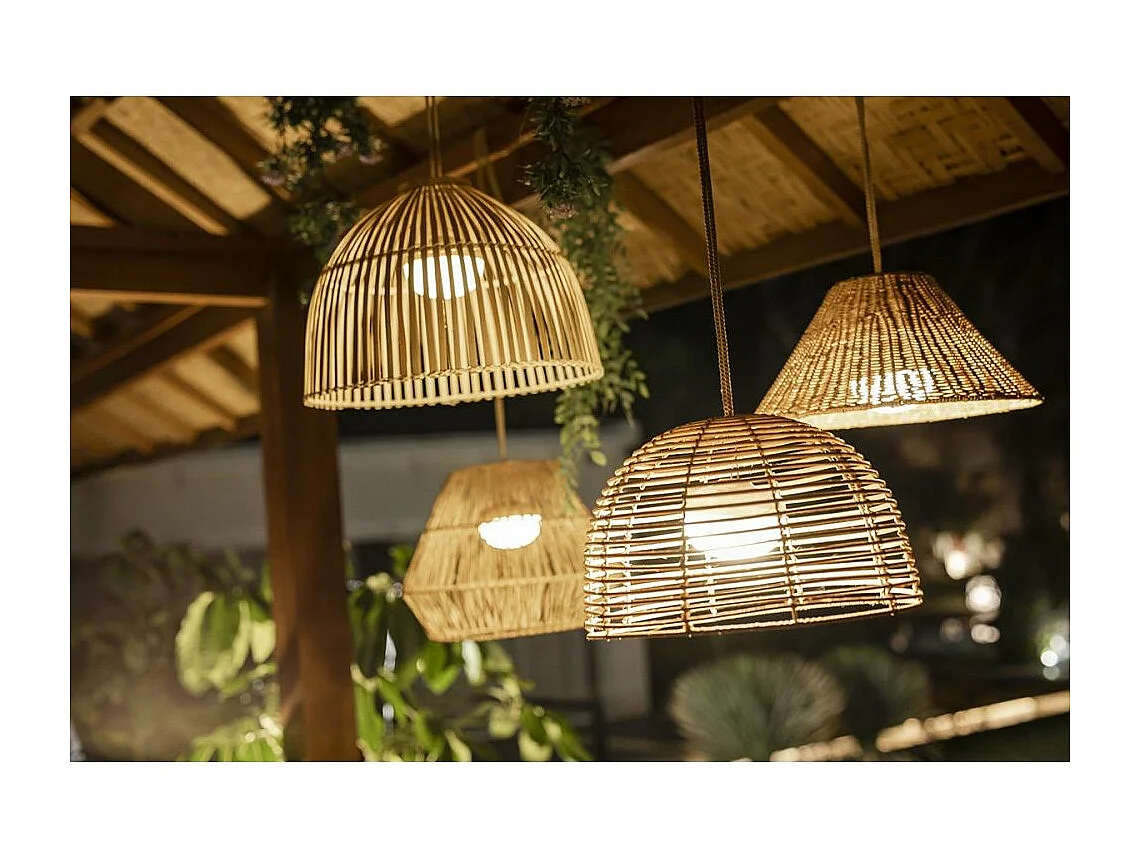 Außen-Pendellampe aus Rattan mit LED "Bossa nature"