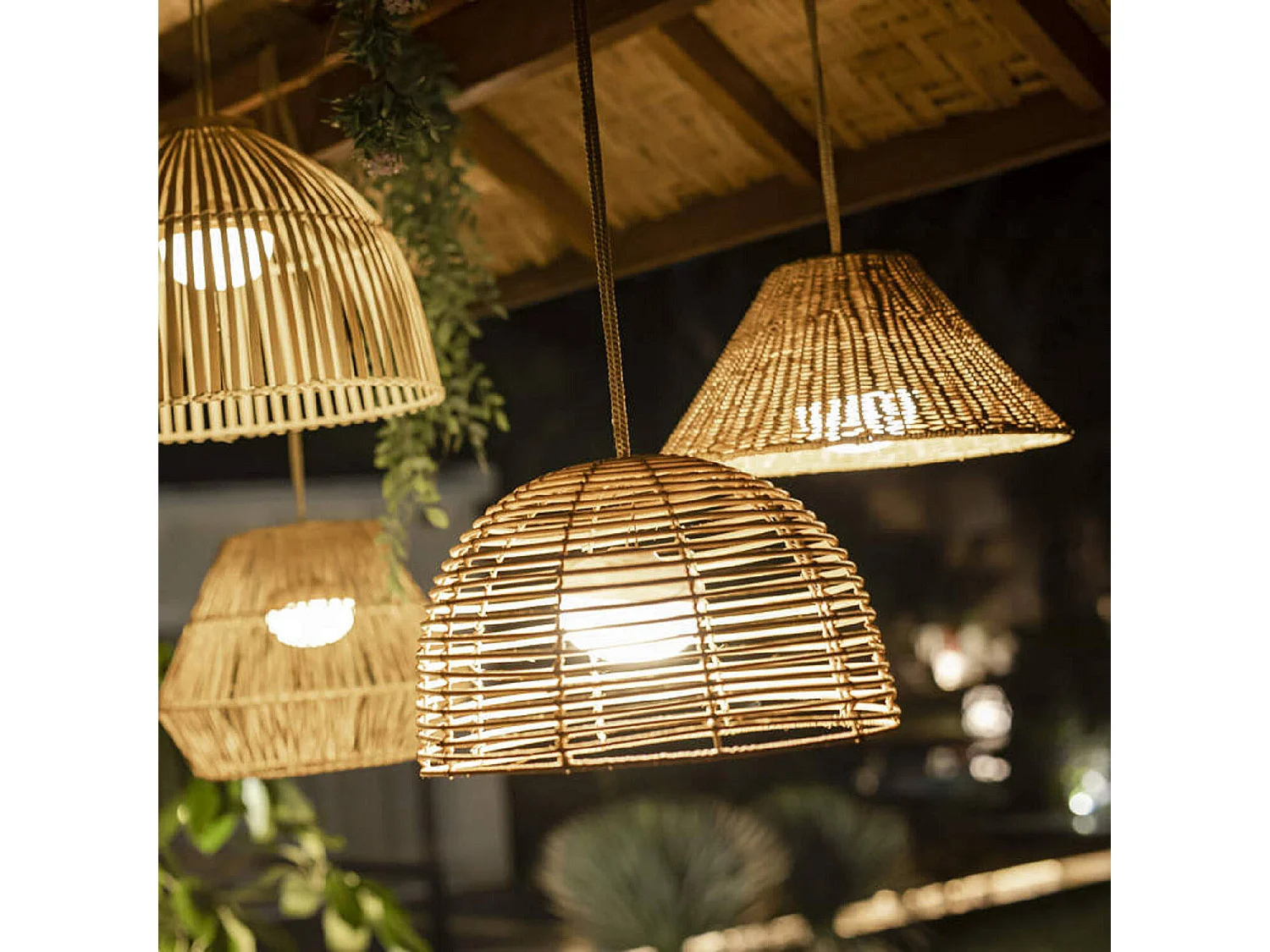 Suspension extérieure avec led Calobra