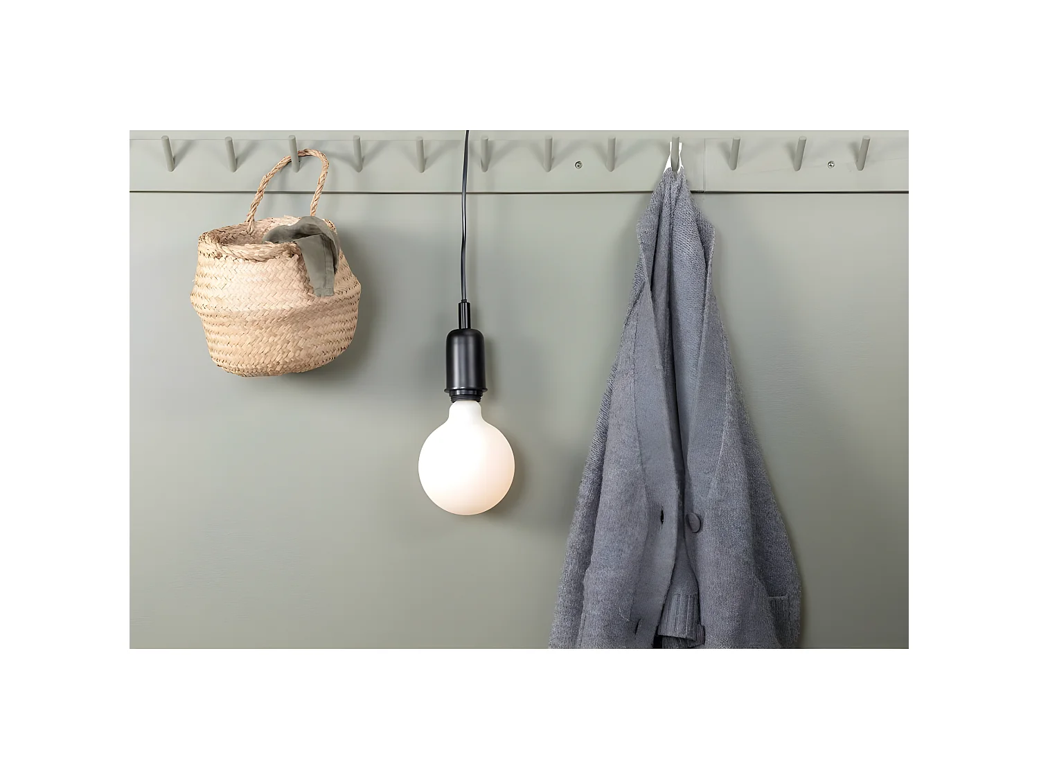 Suspension en Métal "Hang" 10cm Noir