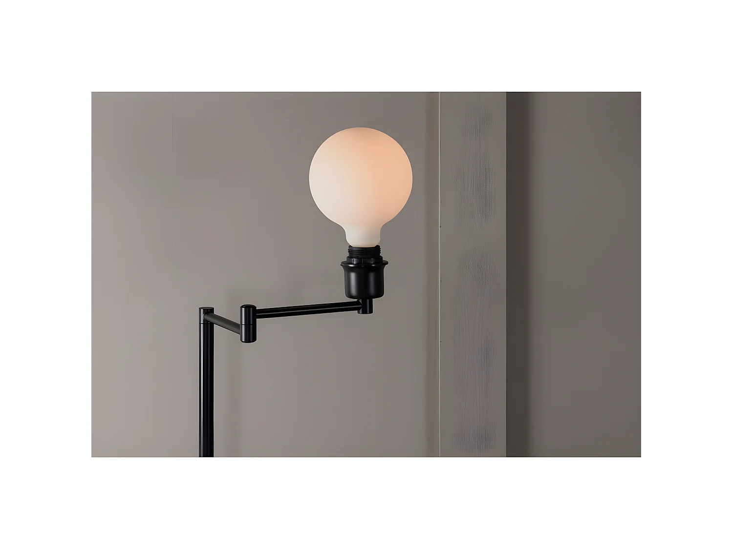 Lampadaire Design "Virro" 126cm Noir
