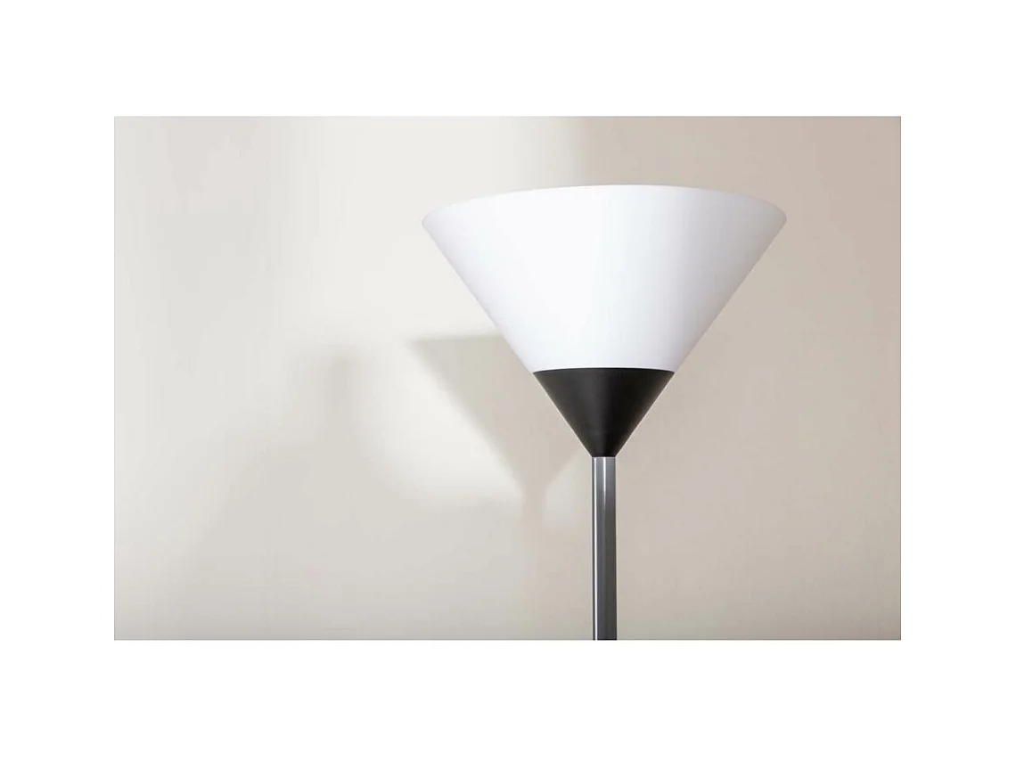 Lampada da terra in acciaio Batang