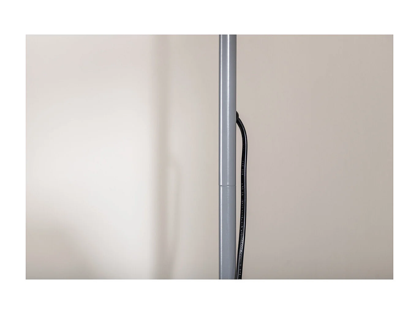 Batang verlichting vloerlamp 25,4x25,4x178cm plastic zwart, wit.