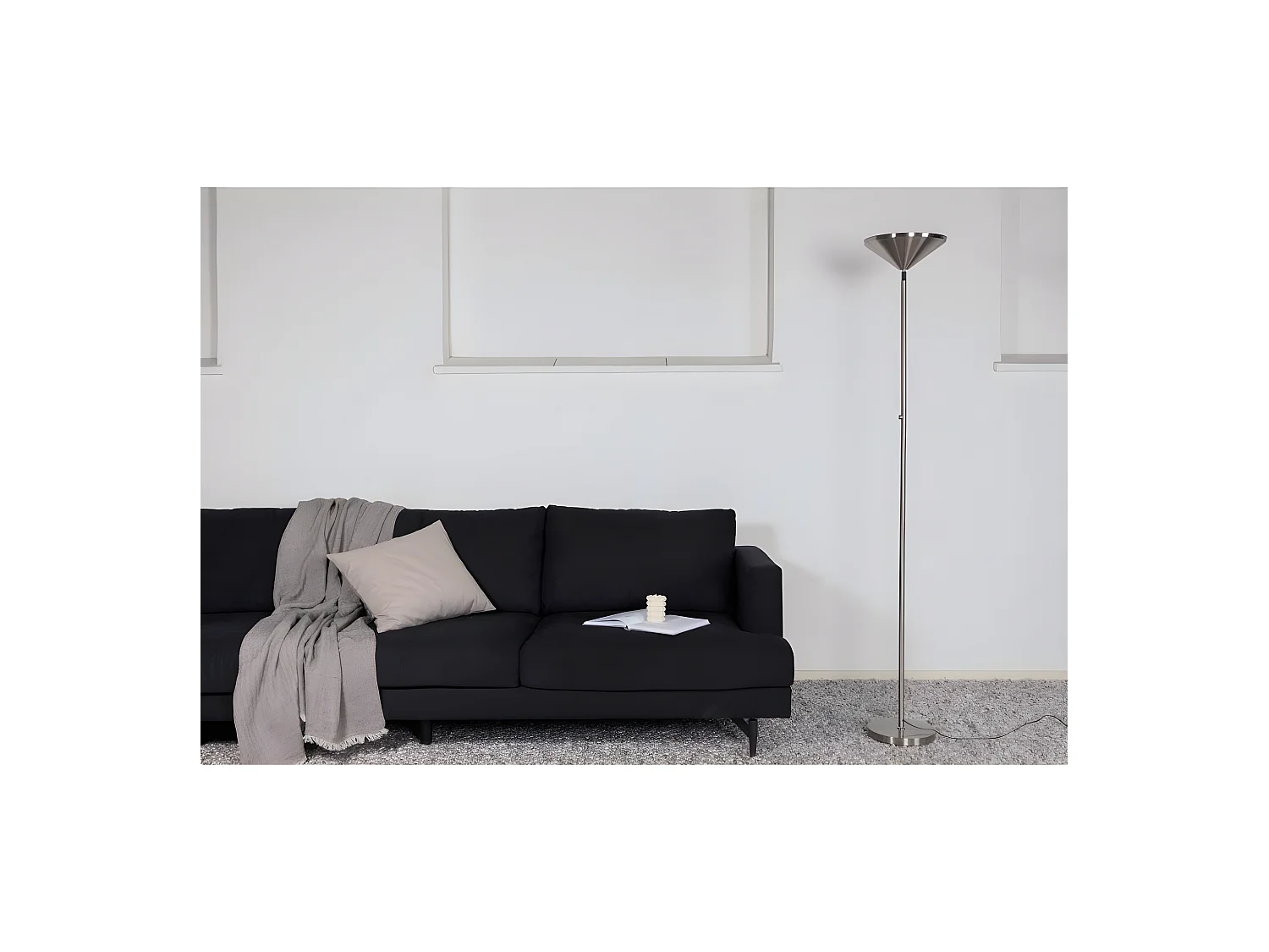 Lampadaire en Métal "Corong" 180cm Argent