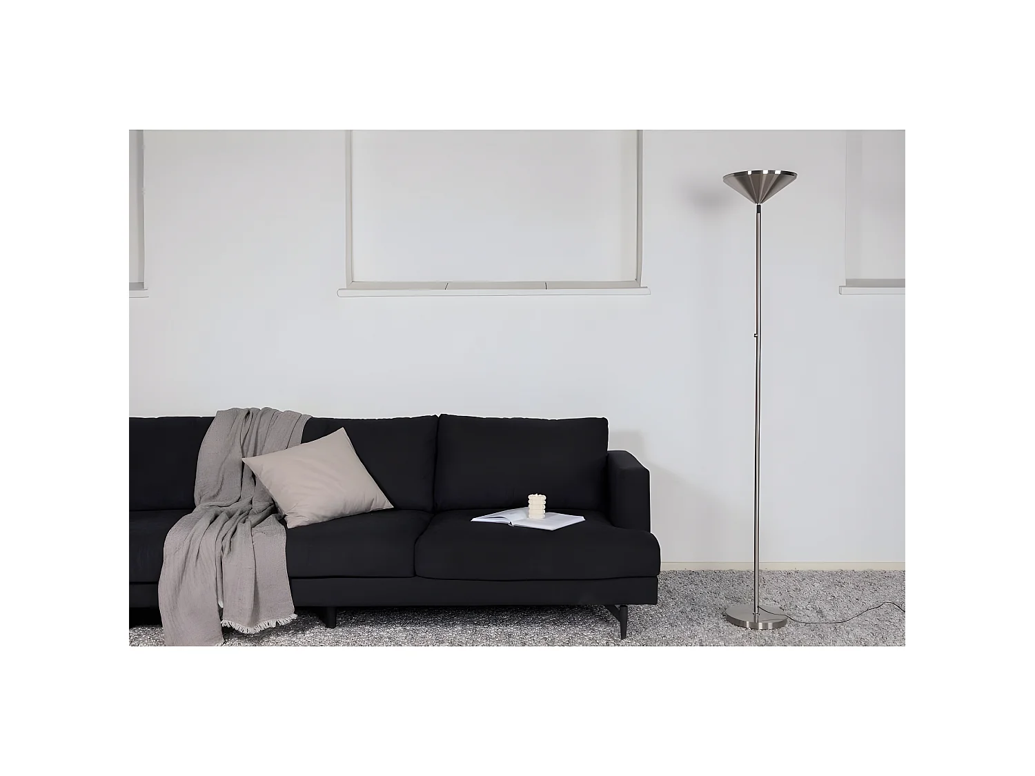 Lampadaire en Métal "Corong" 180cm Argent