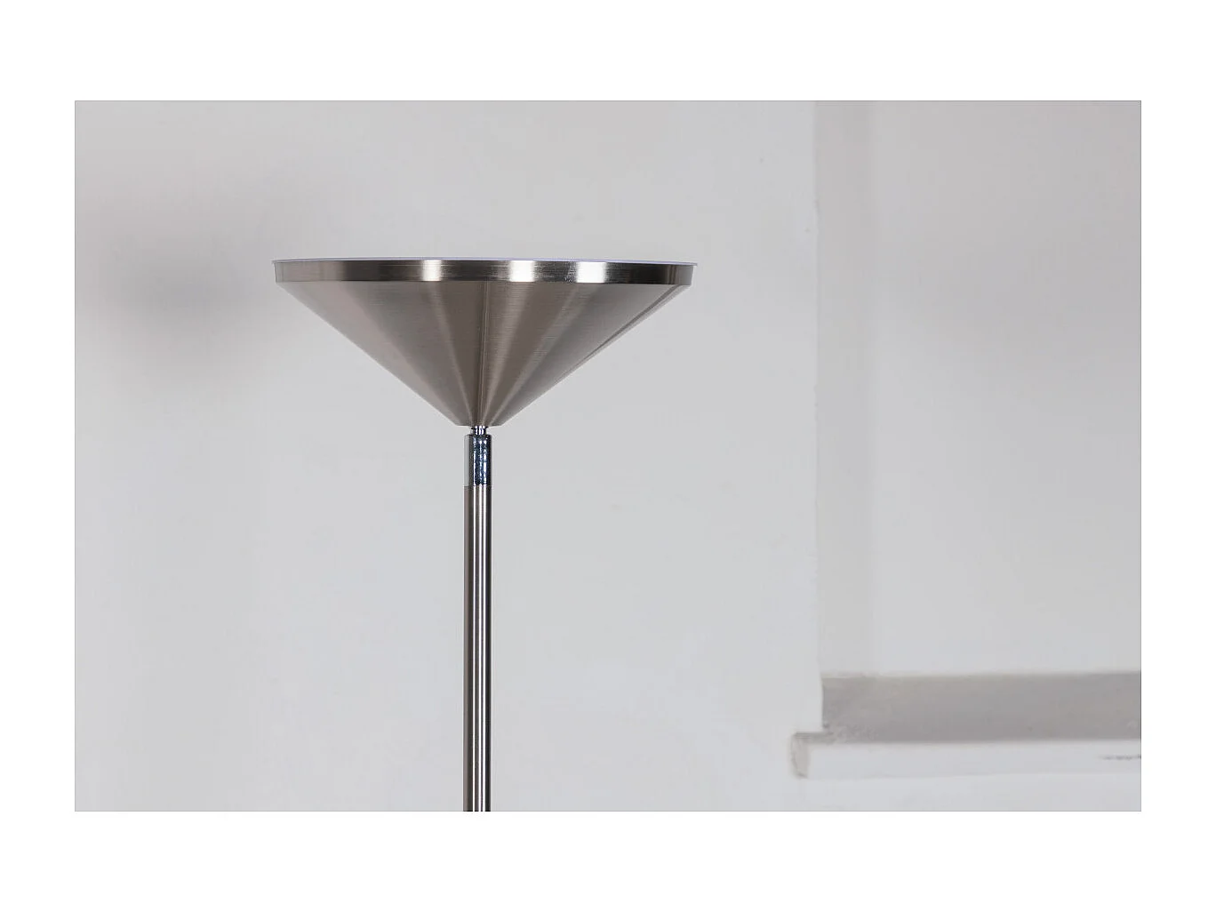 Lampadaire en Métal "Corong" 180cm Argent