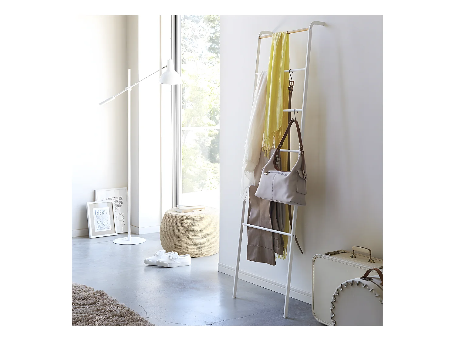 Handtuchleiter aus Stahl und Holz "Tower"