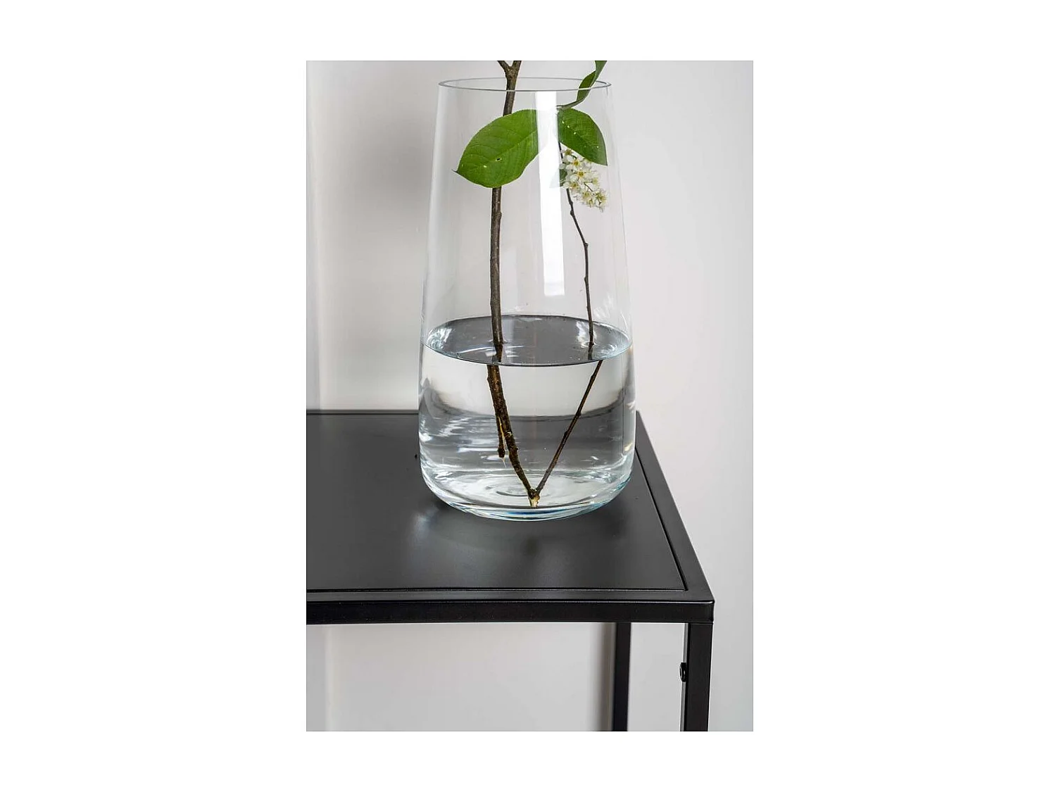 Staal  bijzettafel 38x37 cm zwart.