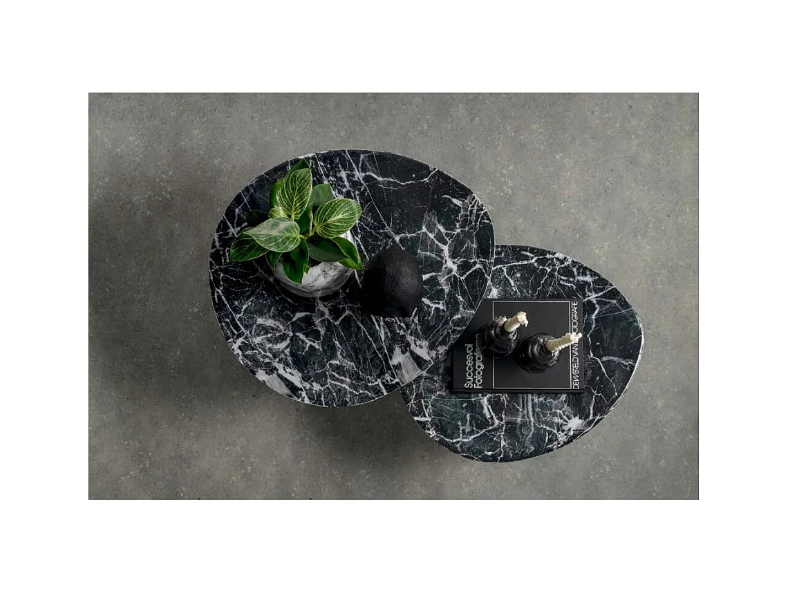 Couchtisch aus Metall in Marmoroptik Ovoid 58 x 51 cm