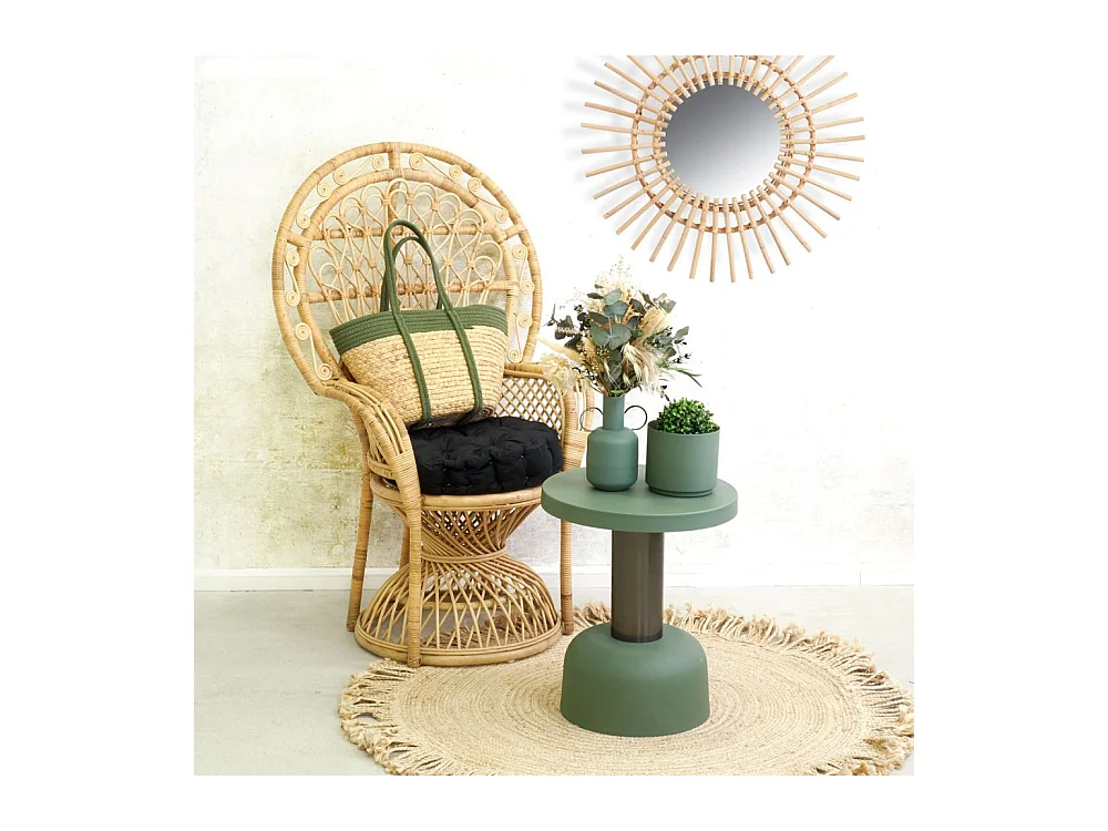 Table basse en métal kaki