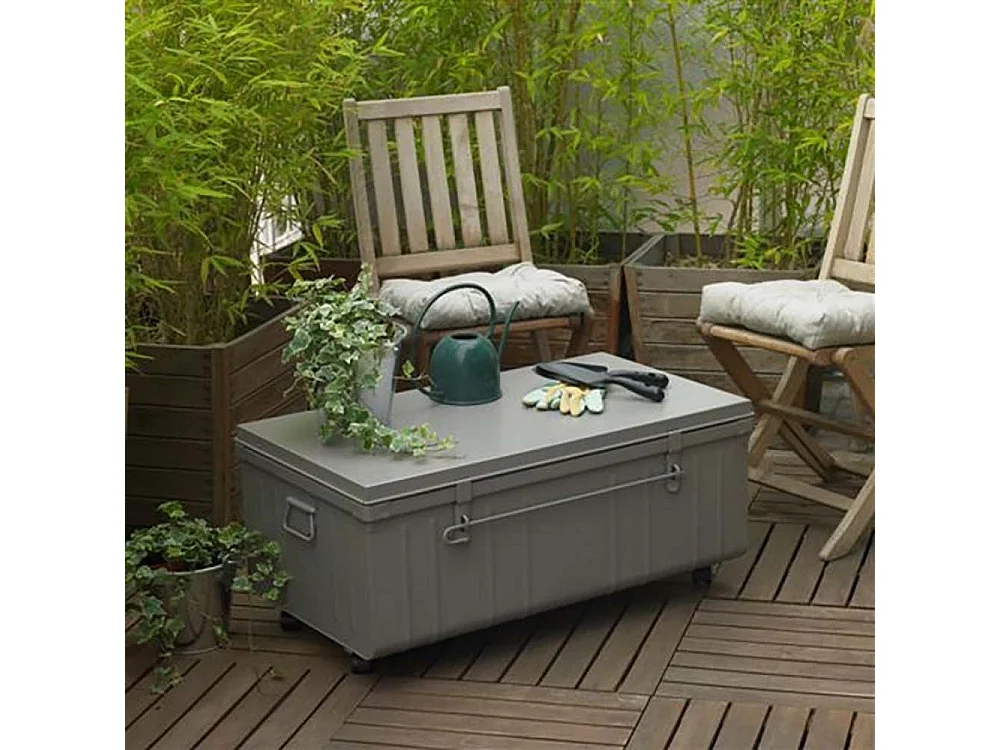 Table basse en acier sur roulettes Habitat 90 cm