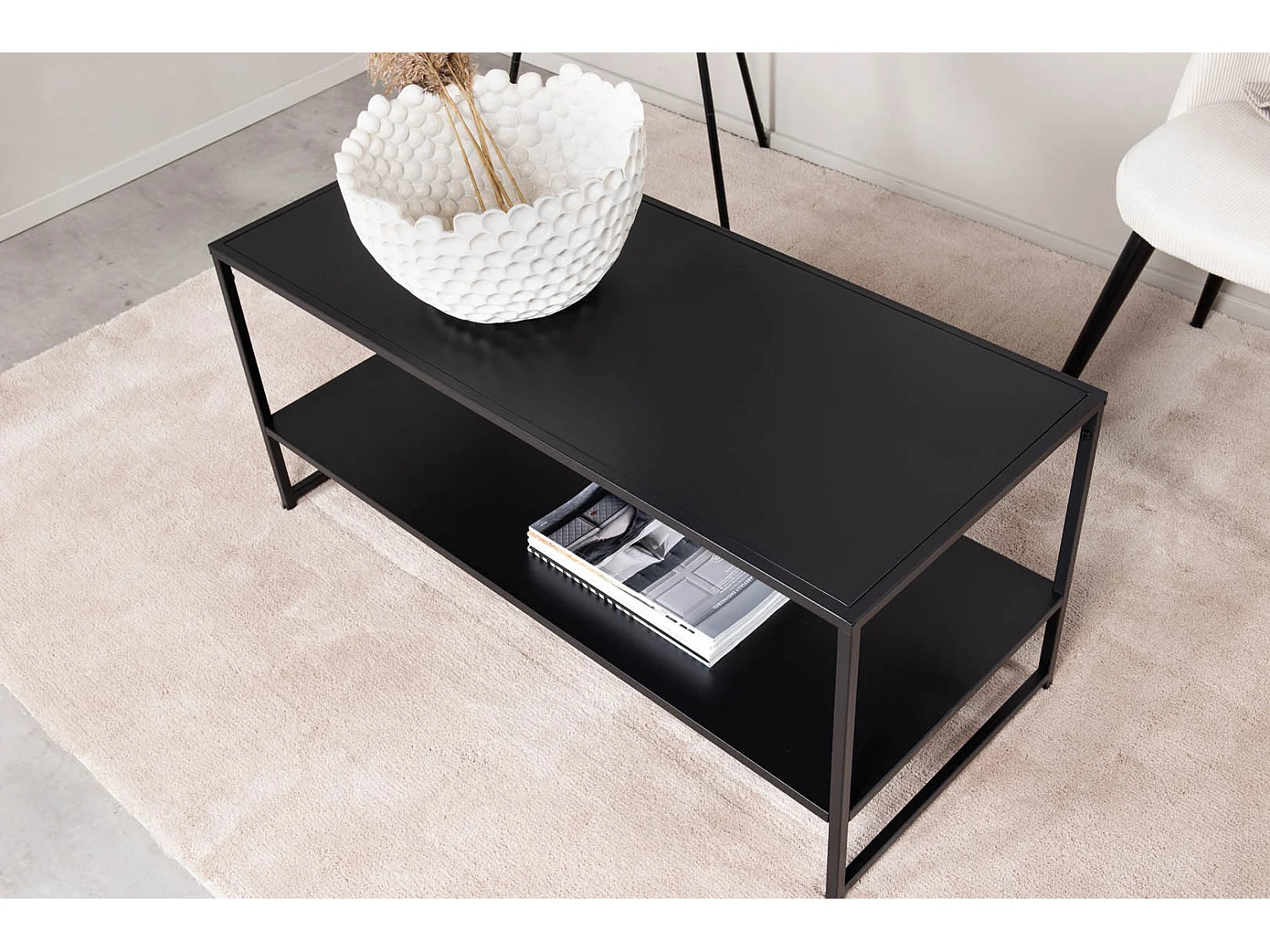 Staal salontafel 101,6x43,2cm zwart.