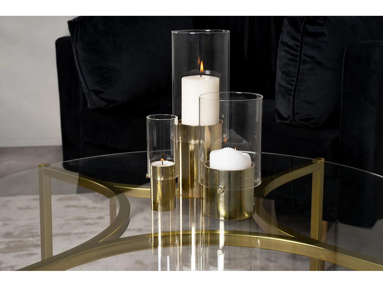 Kivik Table basse Ø90 cm, verre fumé.