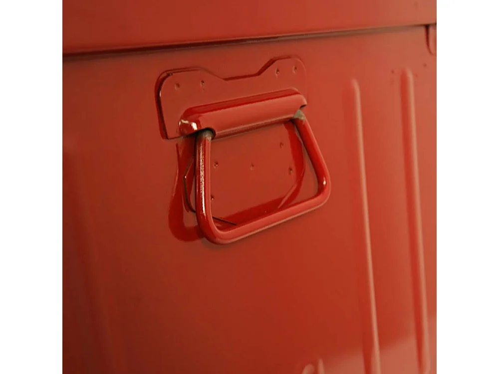 Table basse en acier sur roulettes Habitat 90 cm Rouge