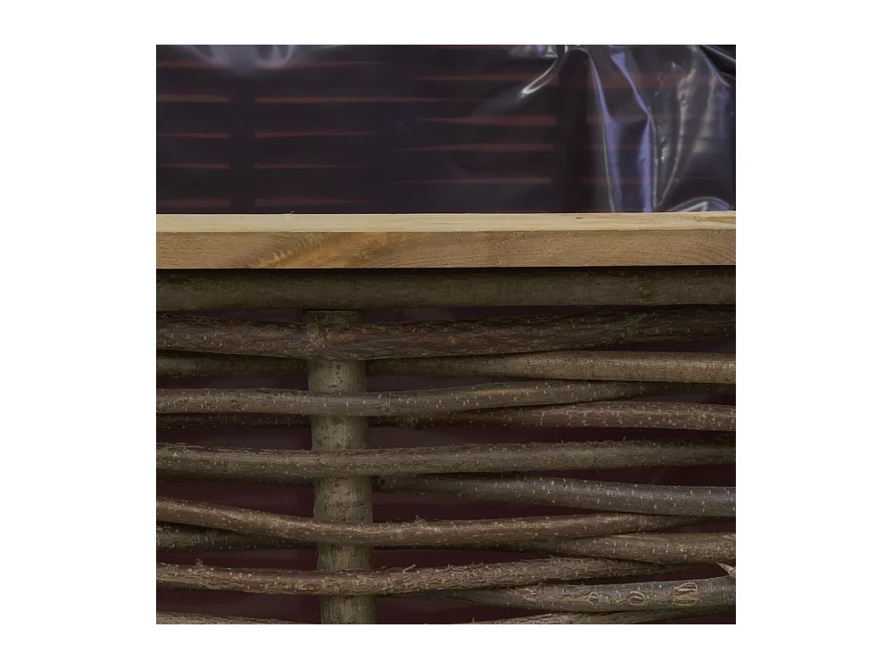 Potager carré en noisetier et pin