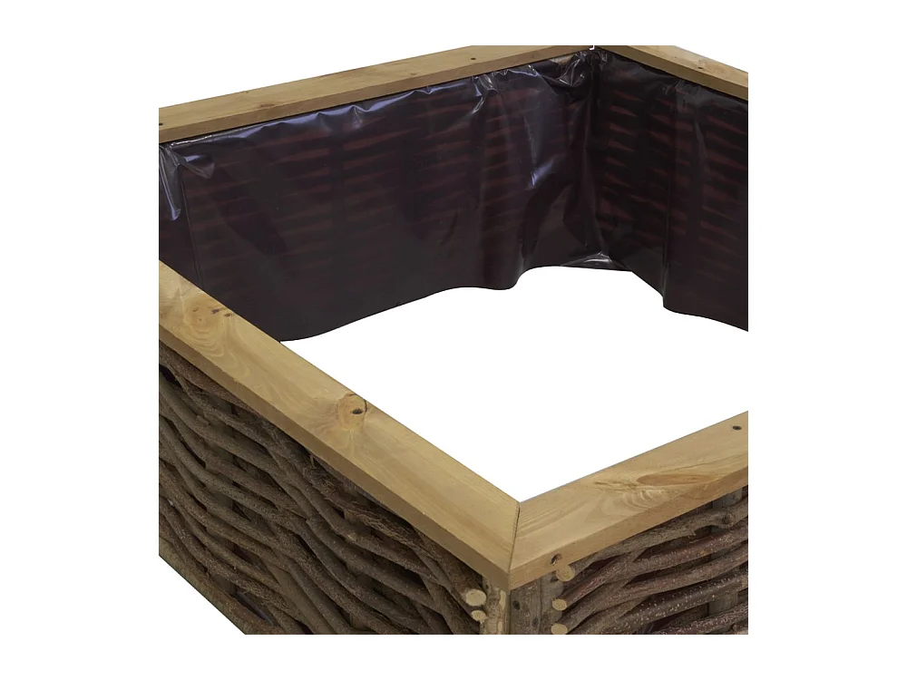 Potager carré en noisetier et pin