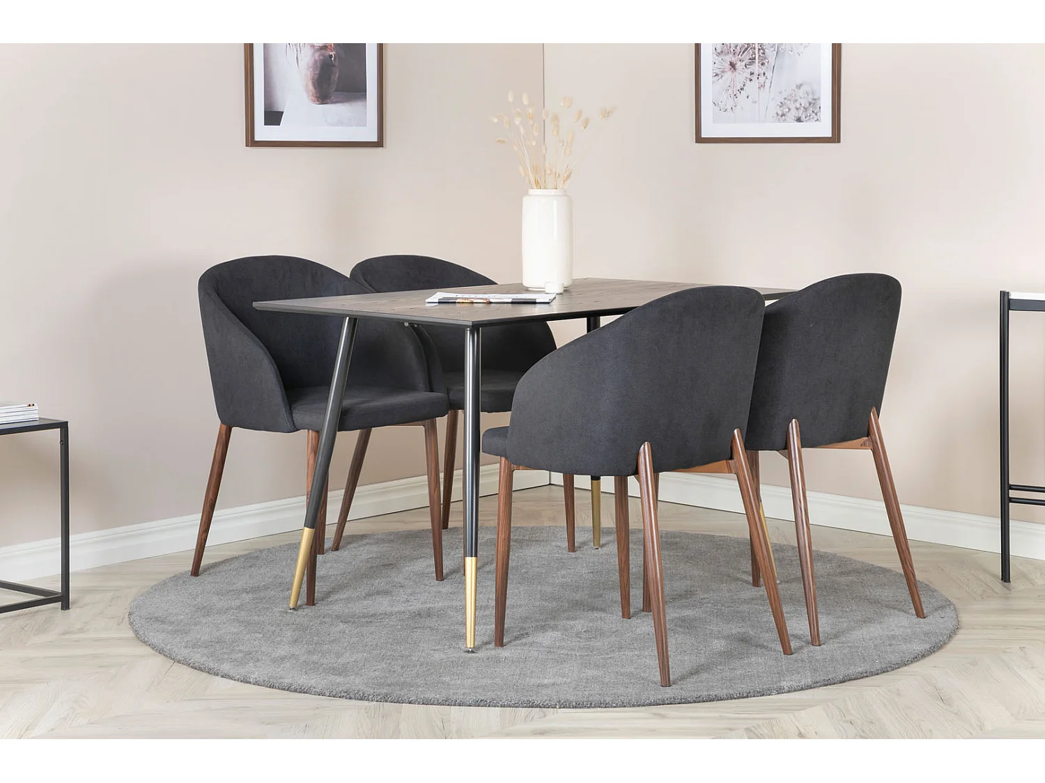 Dipp eetkamertafel 85x120cm zwart.