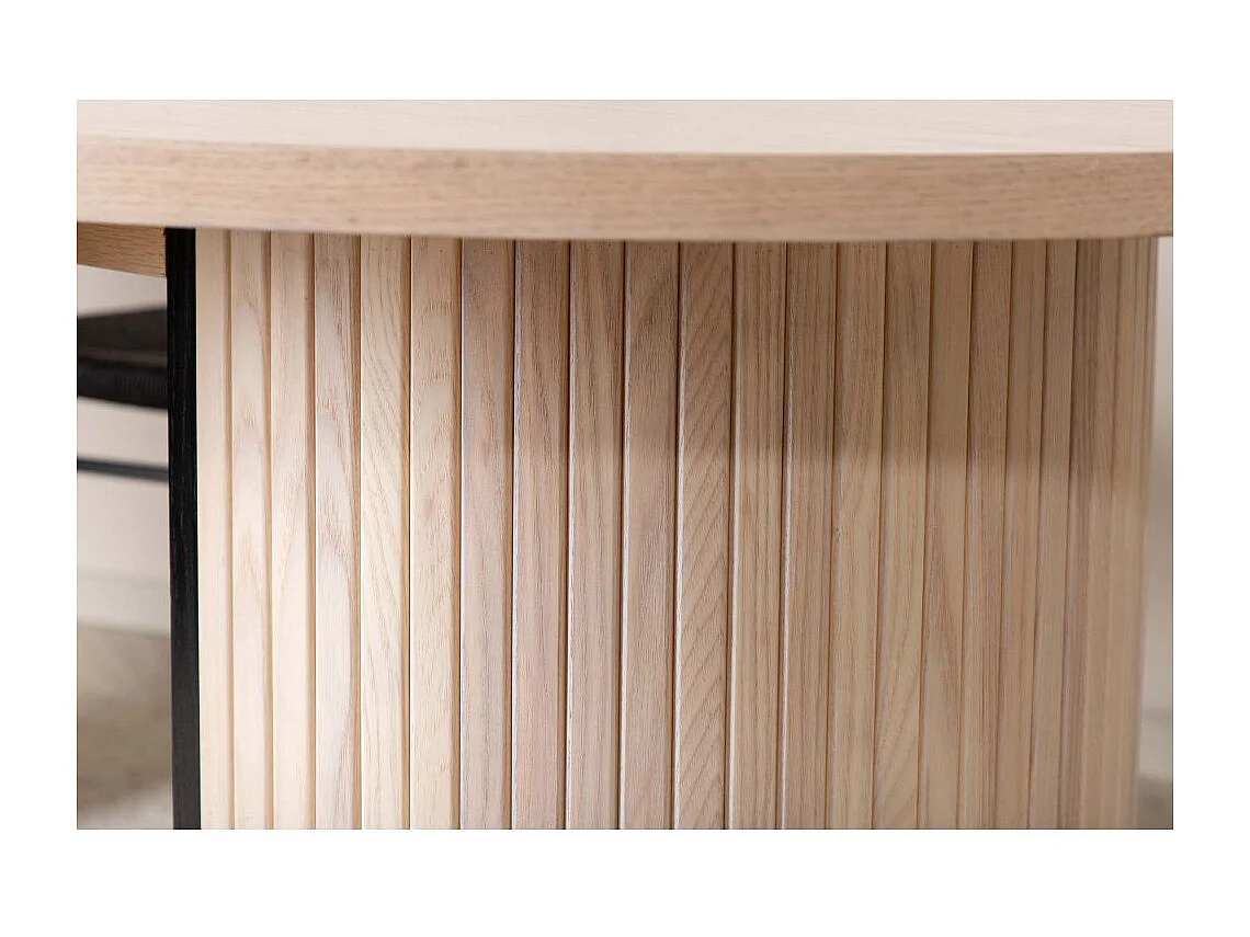 Bianca eetkamertafel 90x200cm eik fineer.