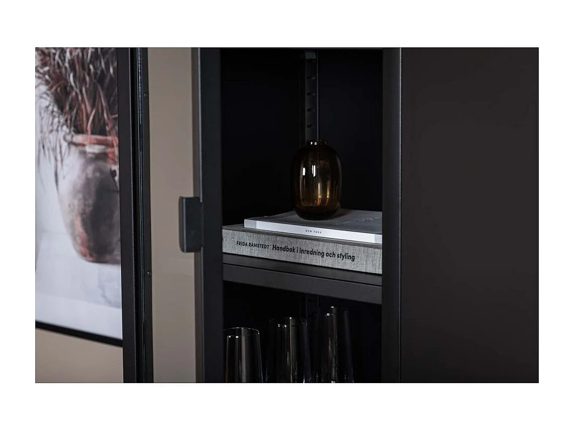 Misha Armoire vitrine 1 porte, 4 tablettes de rangement, noir.