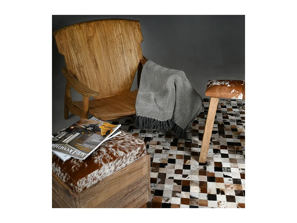 Coffre pouf carré en bois recyclé et peau de vache