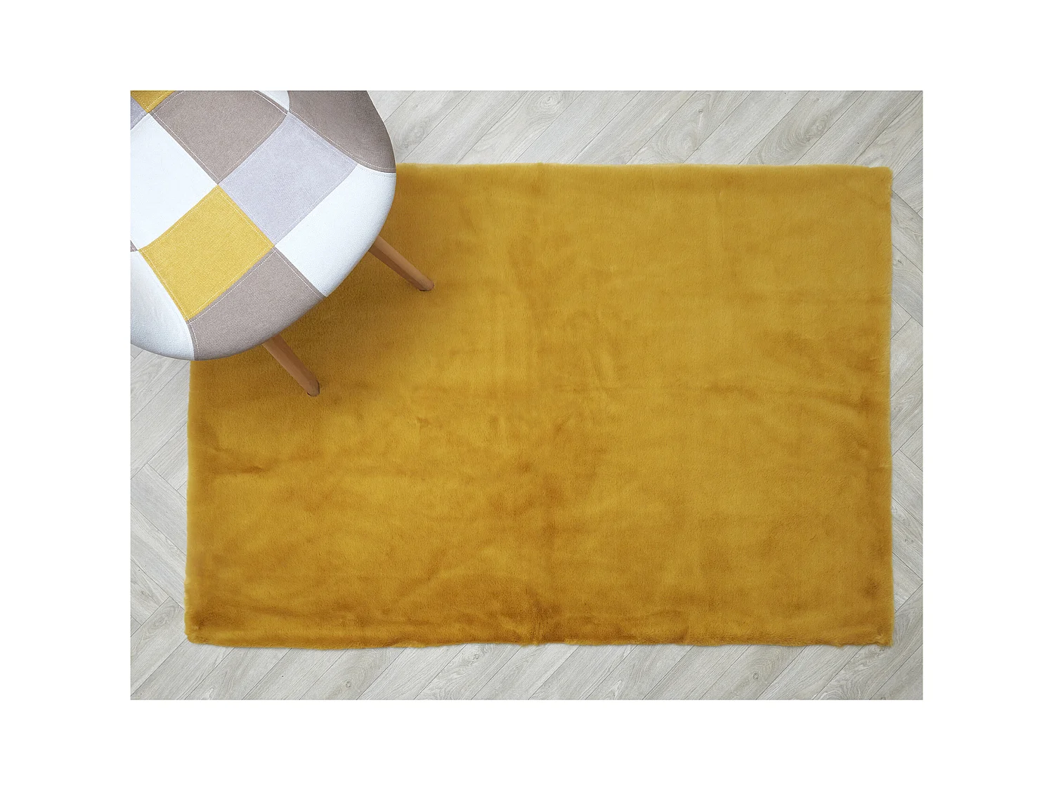 Tapis Imitation Fourrure Fin Moutarde 120x170cm Jaune