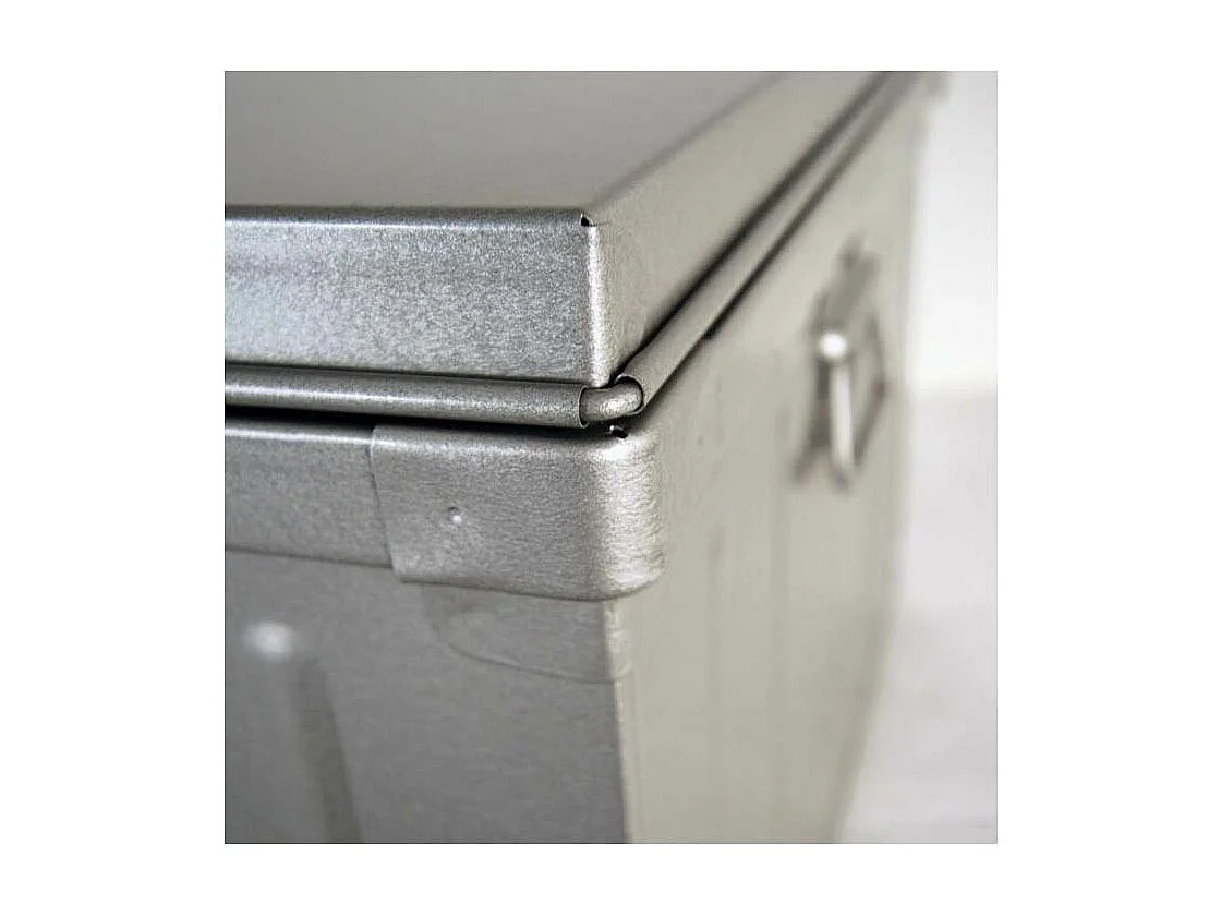 Malle habitat en acier 95 litres