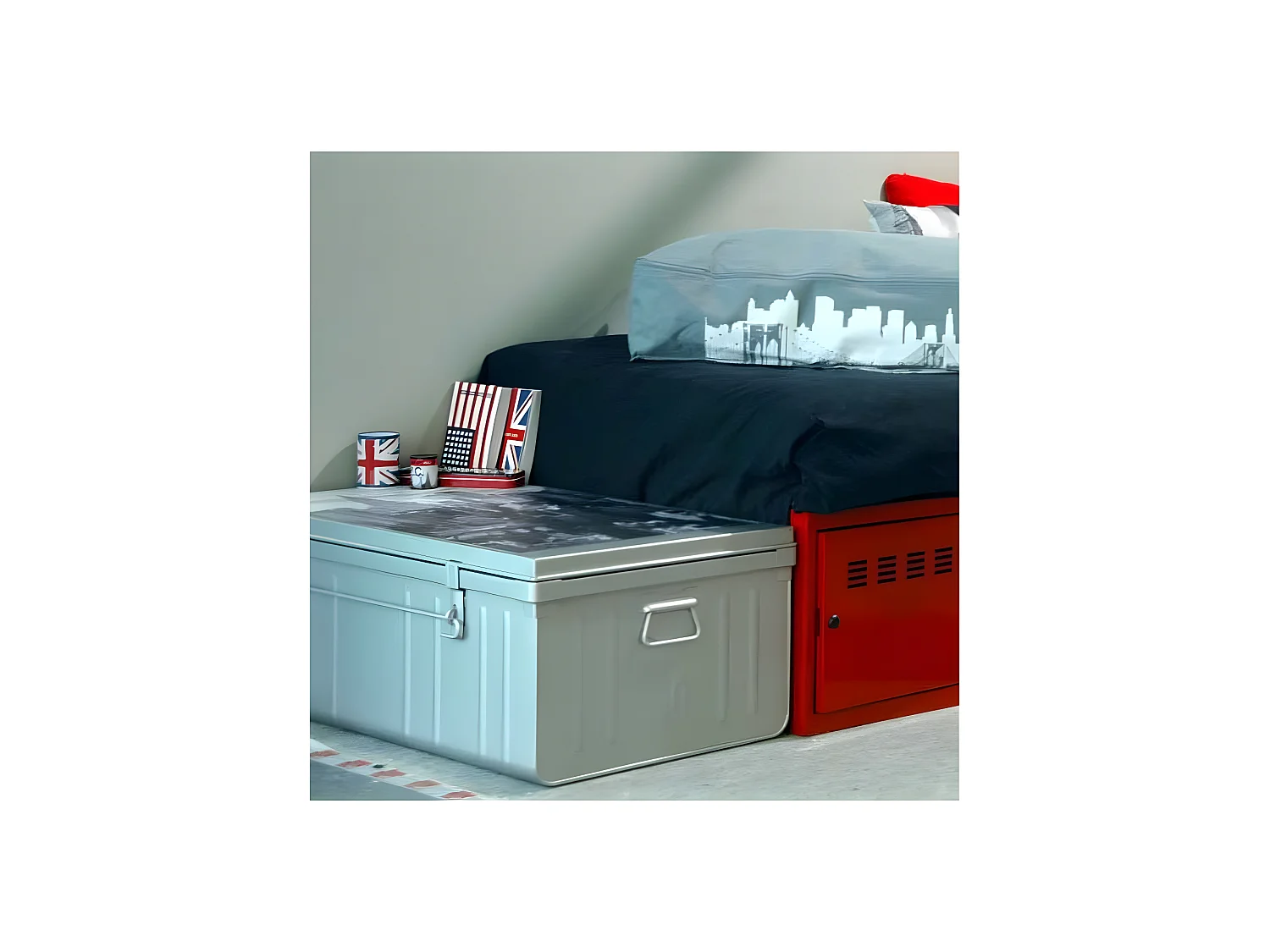 Malle habitat en acier 130 litres